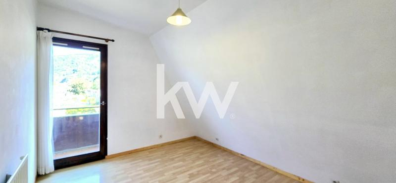 Appartement - 106 m² - 5 pièces