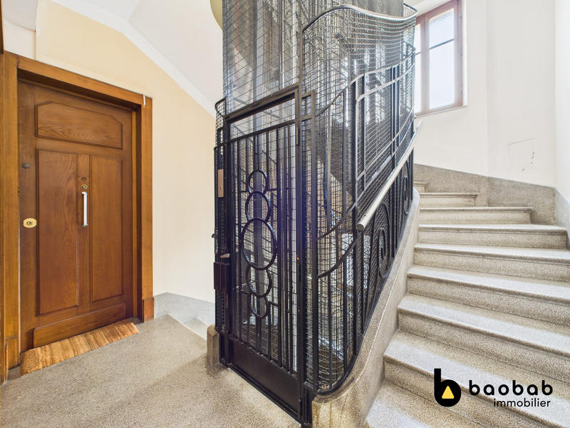 Appartement - 122 m² - 5 pièces