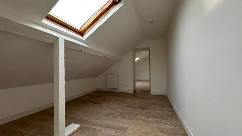 Maison - 155 m² - 8 pièces