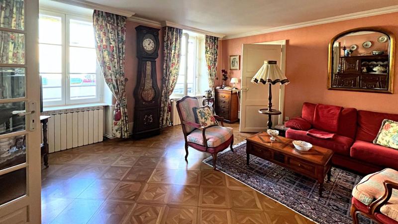 Appartement - 83 m² - 3 pièces