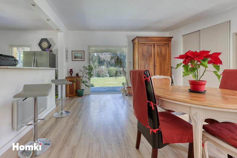 Maison - 138 m² - 5 pièces