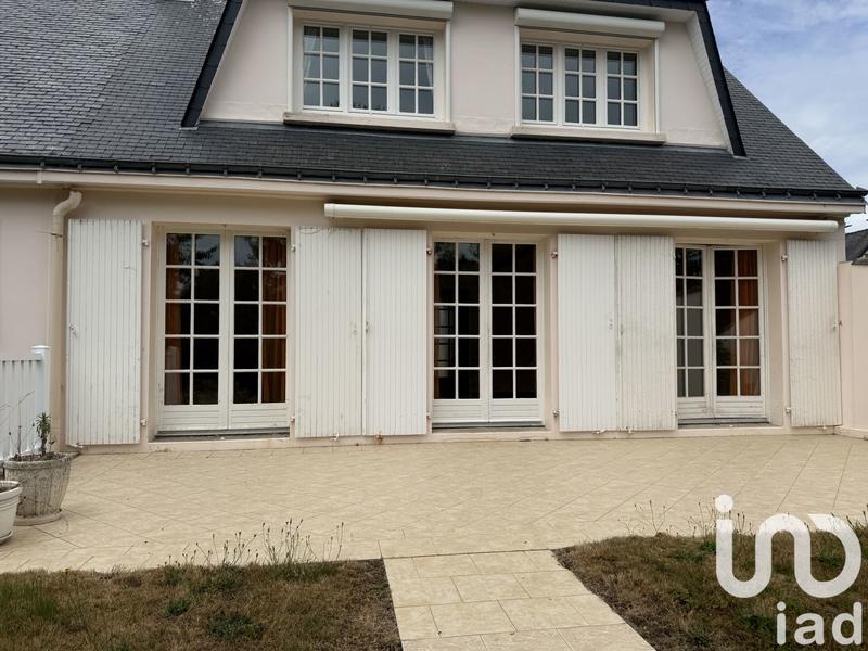 Maison - 151 m² - 8 pièces