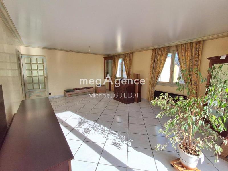 Appartement - 115 m² - 5 pièces