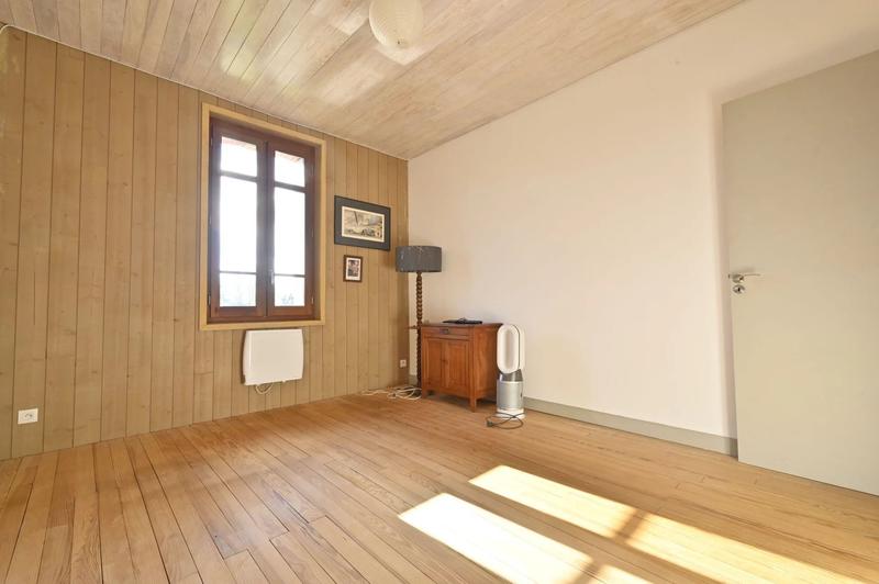 Maison - 145 m² - 7 pièces