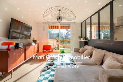 Appartement - 88 m² - 3 pièces