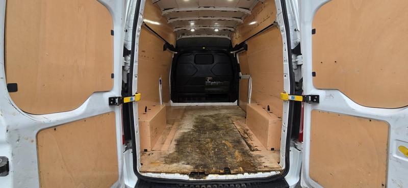 Ford custom 20tdci 130 L2h2 Trend Bus carplay distribution neuve