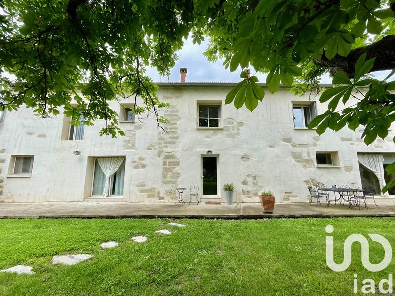 Maison - 349 m² - 10 pièces