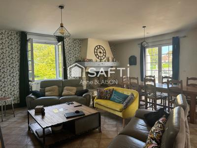 Maison - 182 m² - 11 pièces