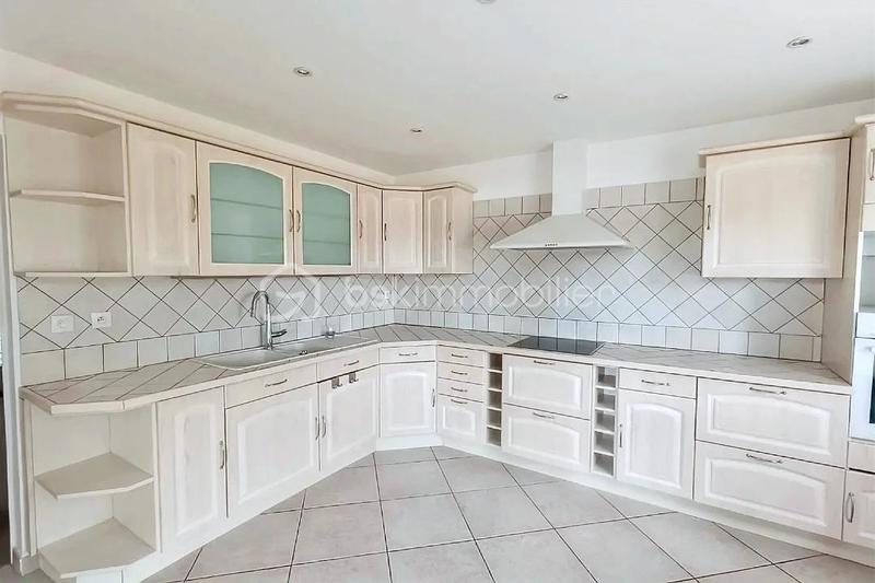 Maison de campagne - 140 m² - 6 pièces