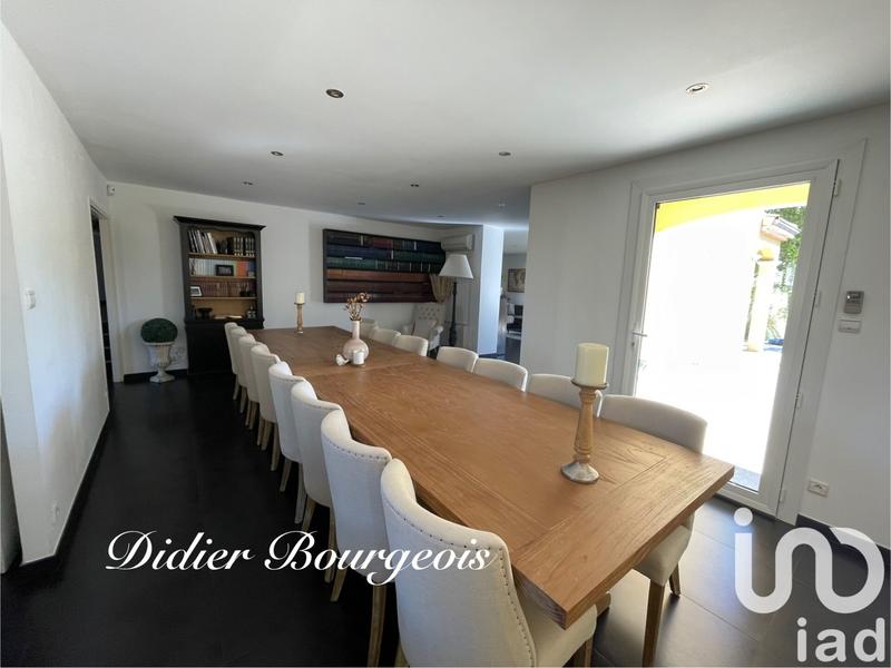 Maison - 185 m² - 8 pièces