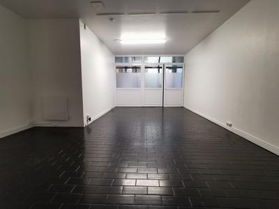 Local commercial - 73 m² - 2 pièces