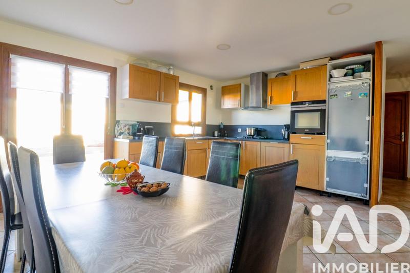 Maison - 123 m² - 6 pièces