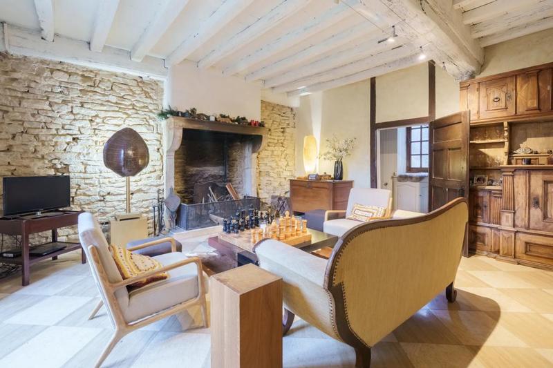 Demeure - 350 m² - 6 pièces