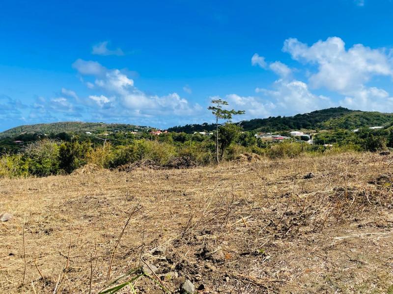 Terrain constructible - 5 600 m²