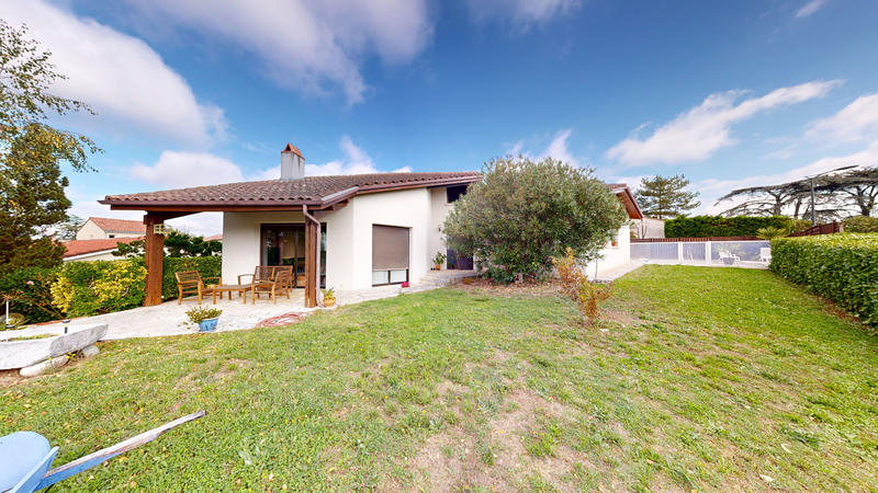 Maison - 142 m² - 5 pièces