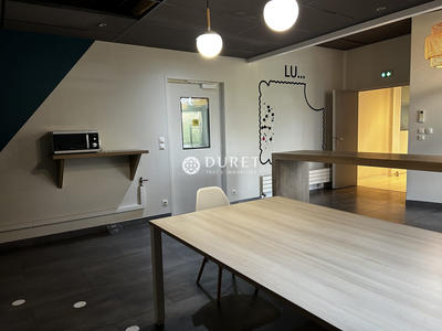 Local d'activités - 1 224 m²