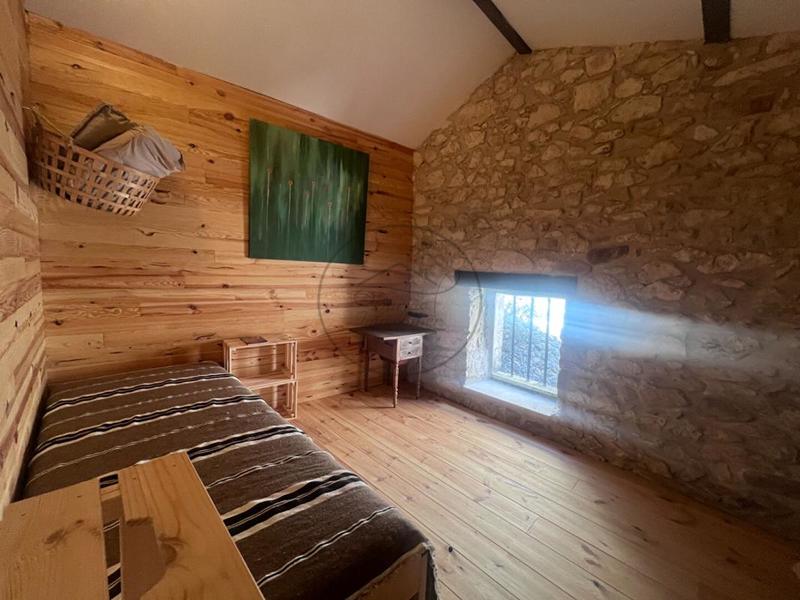 Maison en pierre - 100 m² - 4 pièces