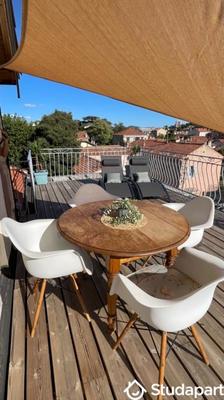 Appartement - 70 m² - 2 pièces