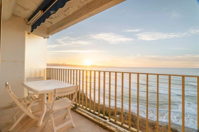 Studio - 30 m² - 1 pièce