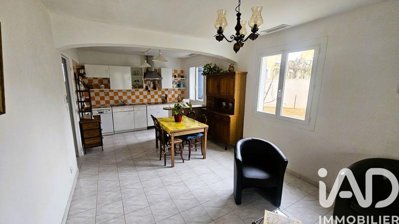 Maison - 205 m² - 8 pièces