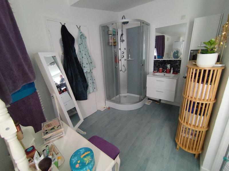 Immeuble - 145 m² - 7 pièces