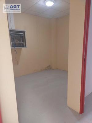 Local commercial - 232 m² - 4 pièces