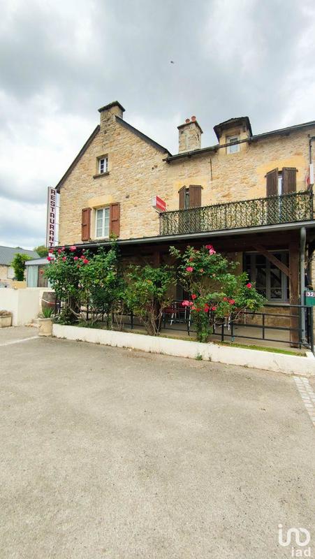 Local commercial - 221 m²