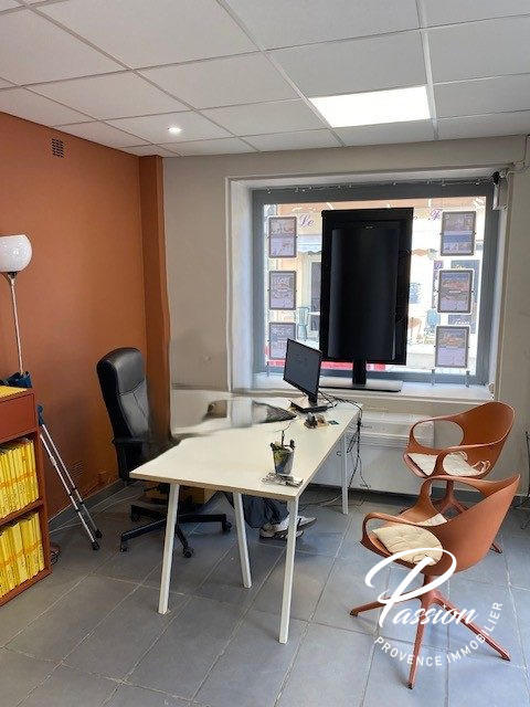 Fonds de commerce - 40 m²