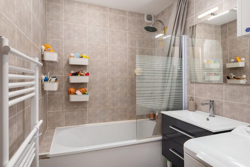 Appartement ancien - 64 m² - 3 pièces