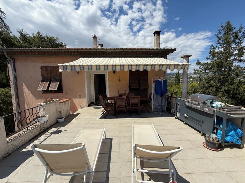 Appartement - 89 m² - 3 pièces