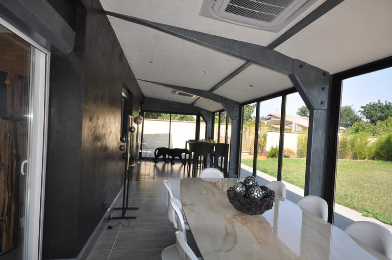 Maison - 300 m² - 10 pièces