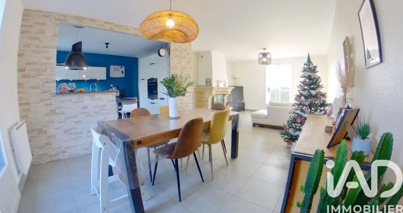 Maison - 103 m² - 6 pièces