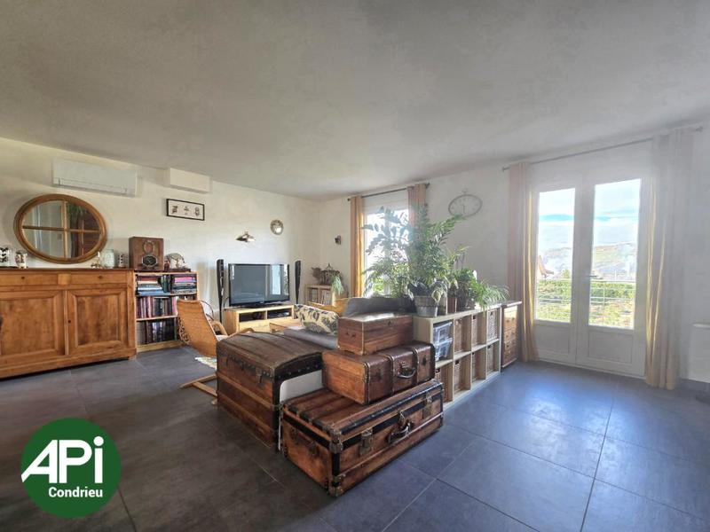 Maison - 111 m² - 5 pièces