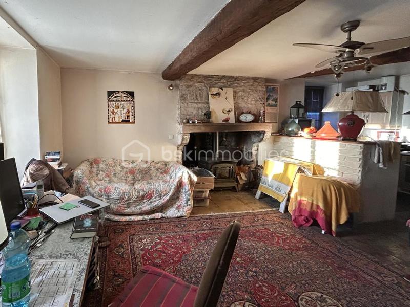 Maison en pierre - 87 m² - 5 pièces