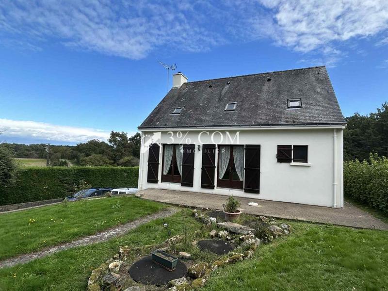 Maison - 90 m² - 4 pièces