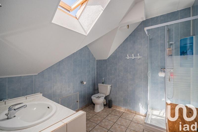 Maison - 210 m² - 5 pièces