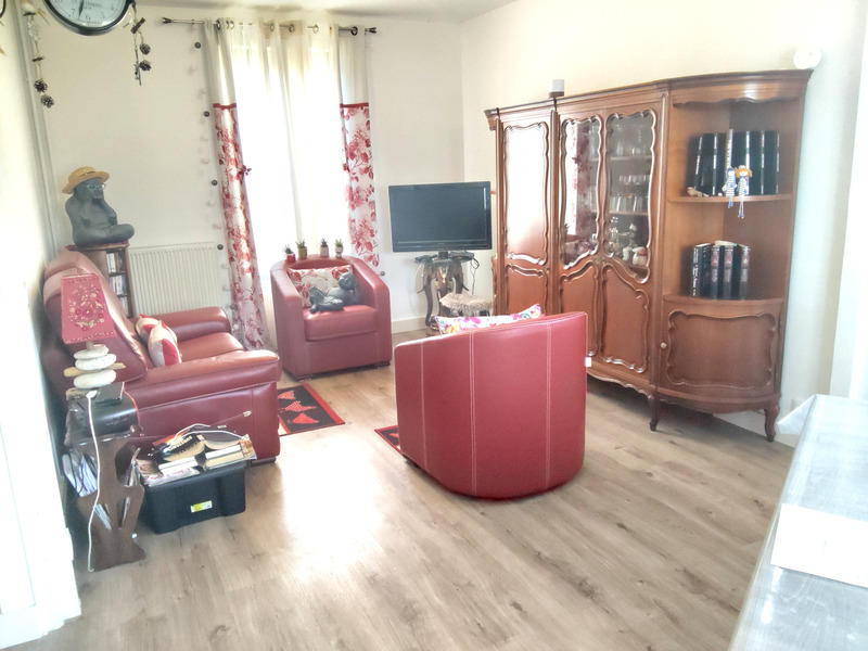 Maison - 93 m² - 4 pièces