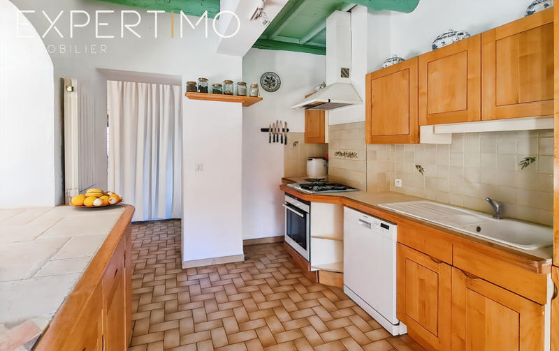 Mas - 275 m² - 9 pièces