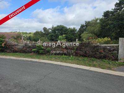 Terrain constructible - 800 m²