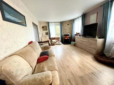 Maison - 205 m² - 8 pièces