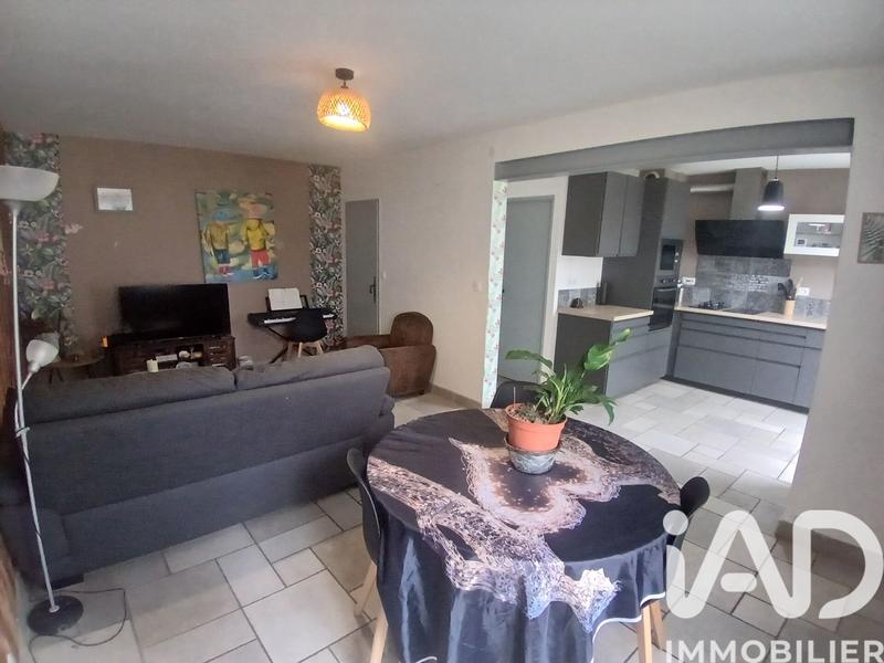 Maison - 103 m² - 5 pièces