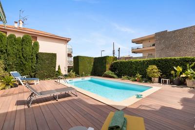 Maison traditionnelle - 155 m² - 6 pièces