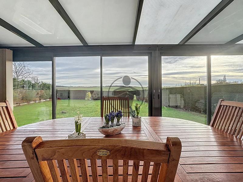 Maison - 97 m² - 4 pièces