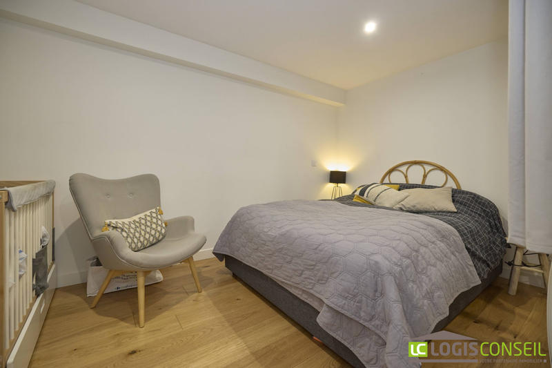 Duplex - 148 m² - 6 pièces