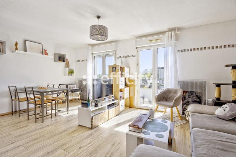 Appartement - 64 m² - 3 pièces