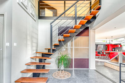 Maison - 181 m² - 6 pièces