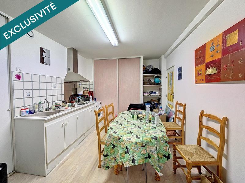 Maison - 185 m² - 5 pièces