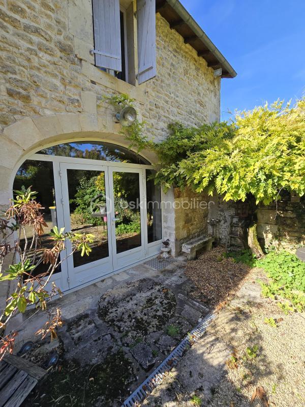 Maison ancienne - 360 m² - 5 pièces