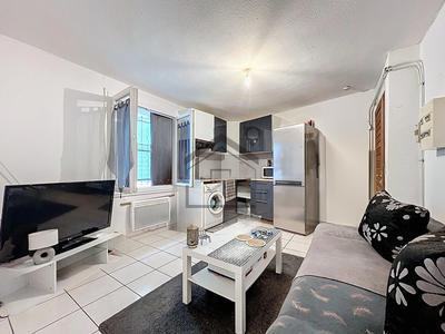 Immeuble - 56 m² - 4 pièces