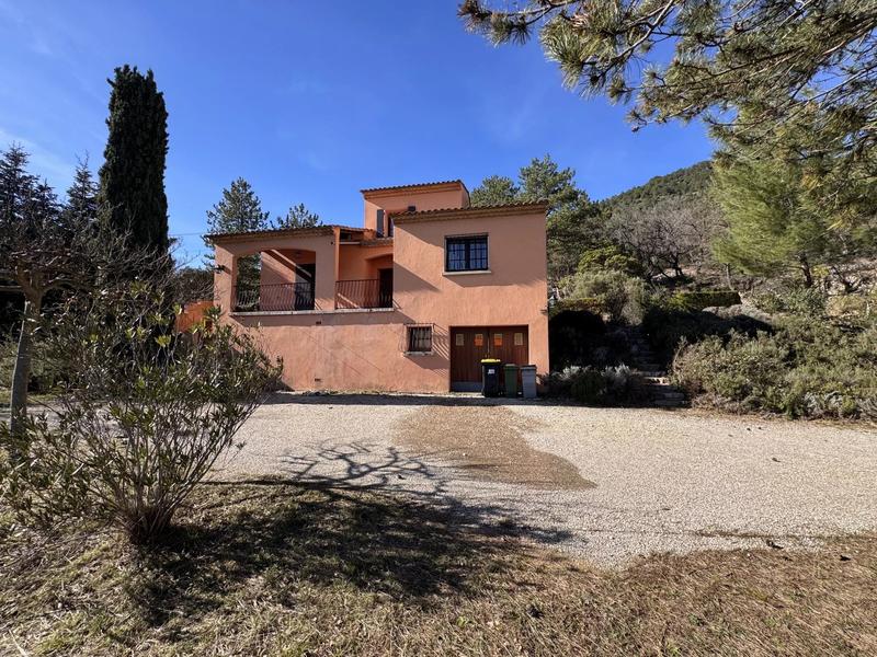 Maison - 115 m² - 4 pièces